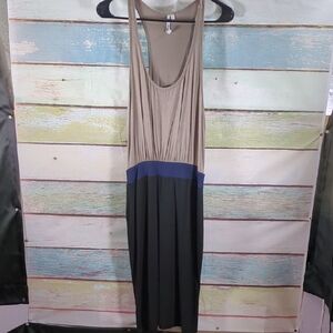 Elegant Colorblock Maxi Dress
